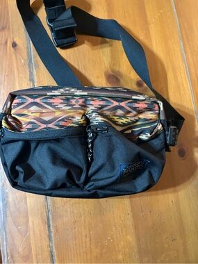 Pendleton Tumalo Black Crossbody Belt Bag with Southwestern Multi-Color Panel